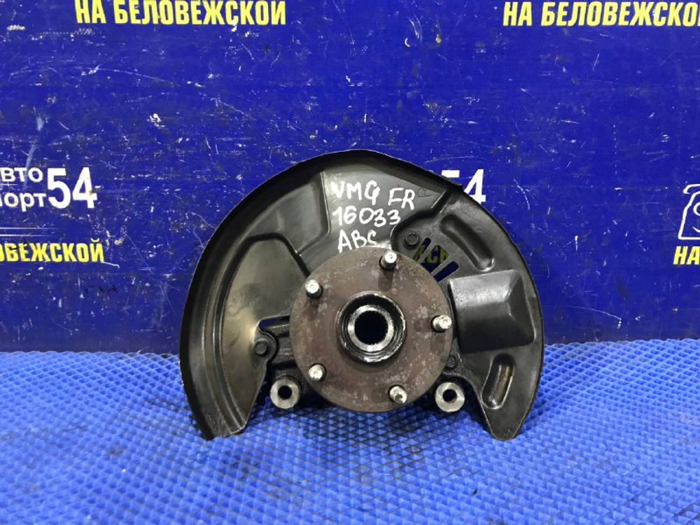 Ступица передняя правая SUBARU LEVORG 2014-2020