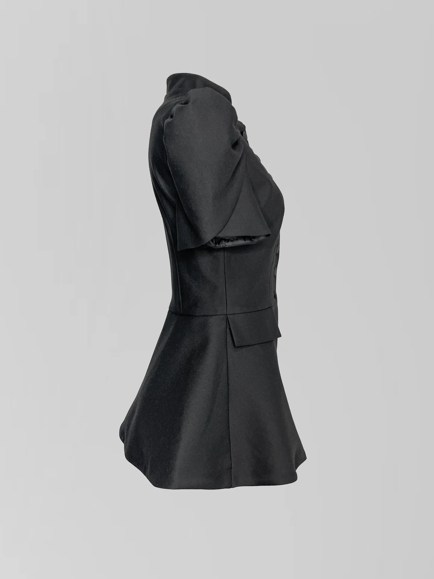 Пиджак Ifer Collection однотонный приталенный с коротким рукавом