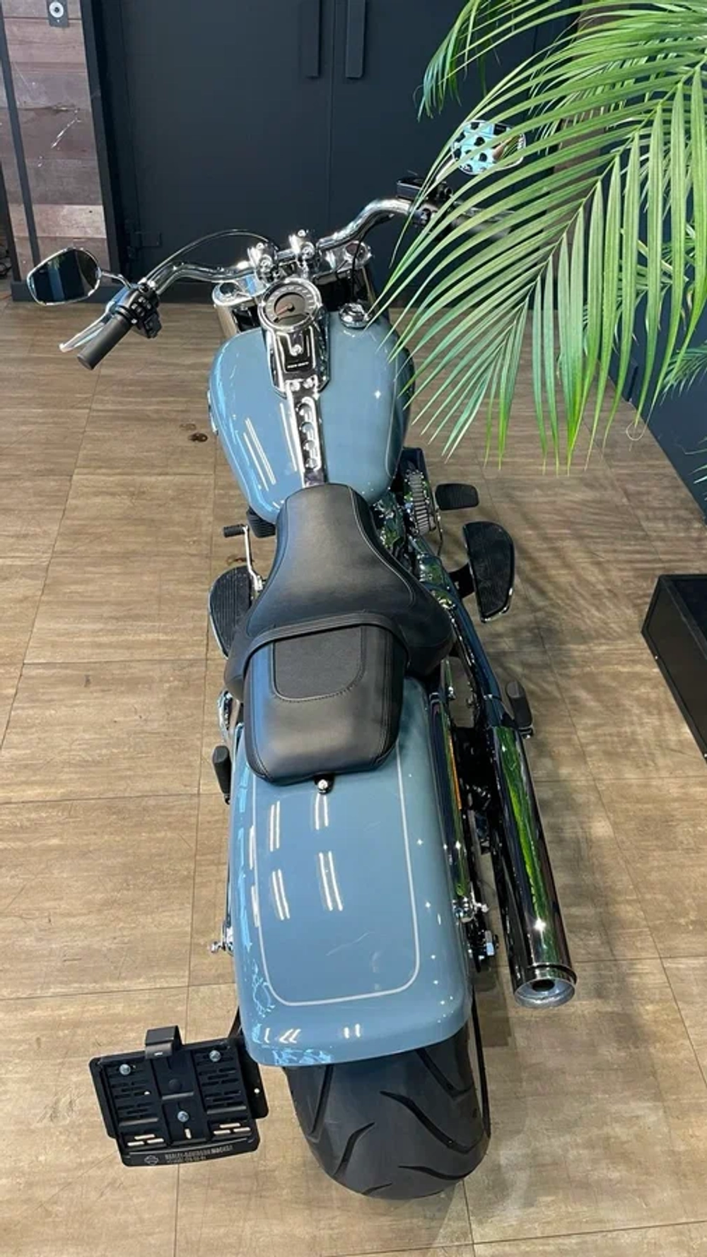 Harley-Davidson Fat Boy, 2024 SHARKSKIN BLUE