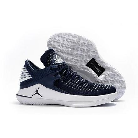 Air Jordan 32