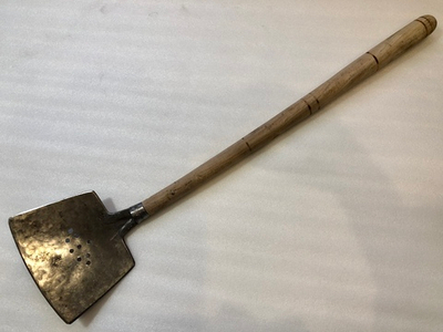 Капкир рукоятка дерево 77 см.