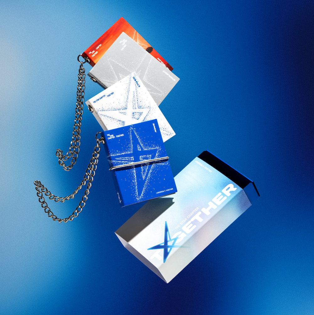 Альбом TOMORROW X TOGETHER - THE STAR CHAPTER : TOGETHER (Mini Book Keyring Ver.)