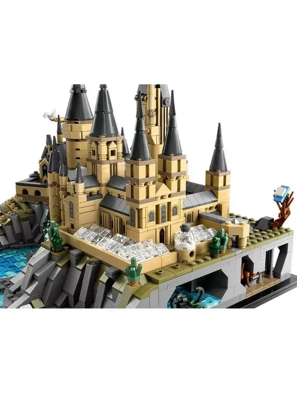 Конструктор Замок и территория Хогвартс 2660 деталей