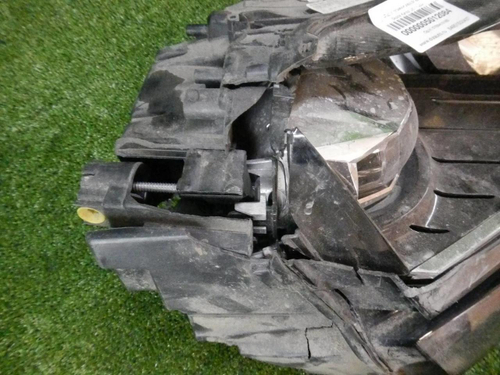 Битая Фара правая Skoda Karoq (2017-2021) LED