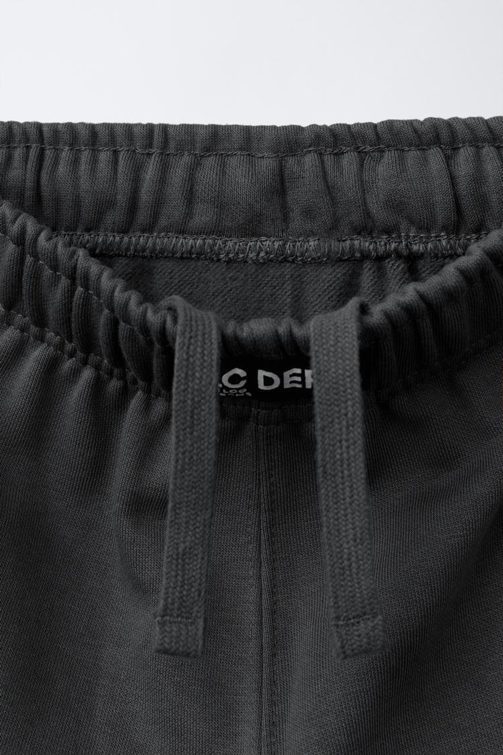 ZARA БРЮКИ STRAIGHT ИЗ МЯГКОЙ ТКАНИ С ЭТИКЕТКОЙ, АНТРАЦИТОВО-СЕРЫЙ