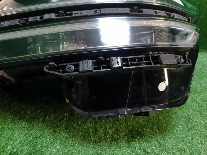 Фара левая Genesis G80 2 (2020-2024) LED