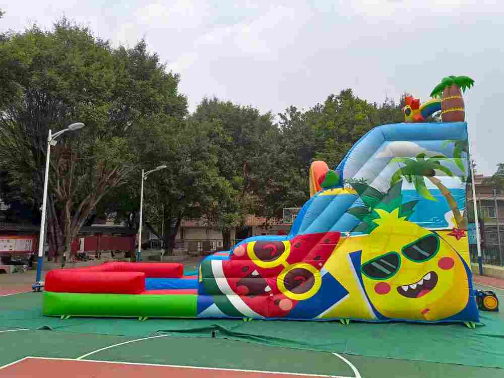 Надувная водная горка «Фруктовая Жара», 9*3,5*5,4 м