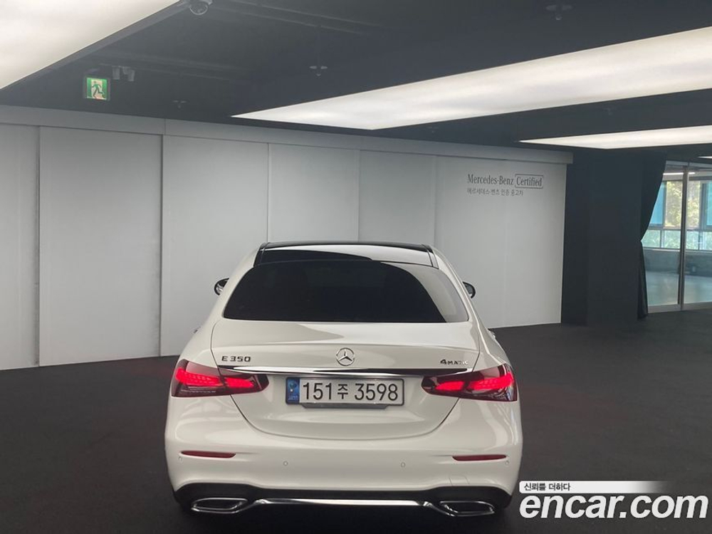 Mercedes-Benz E-Class W213 E350 4MATIC AMG Line (05.2022)