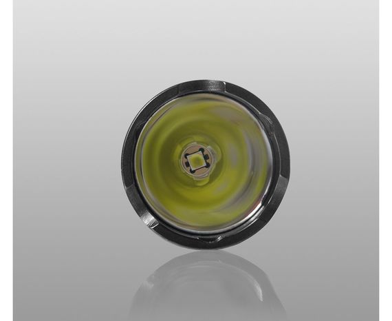 Тактический фонарь Armytek Dobermann нейтральный свет