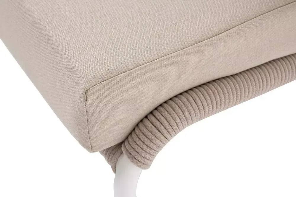 "Милан" кресло плетеное из роупа, каркас алюминий белый муар, роуп бежевый круглый, ткань бежевая 052