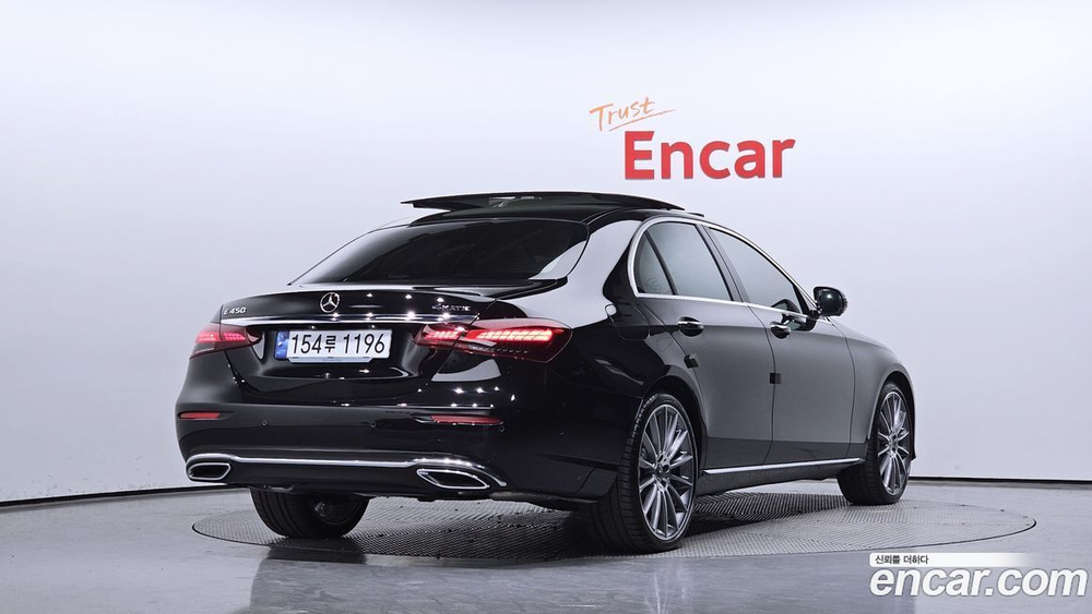 Mercedes-Benz E-Class W213 E450 4MATIC Exclusive (11.2023)