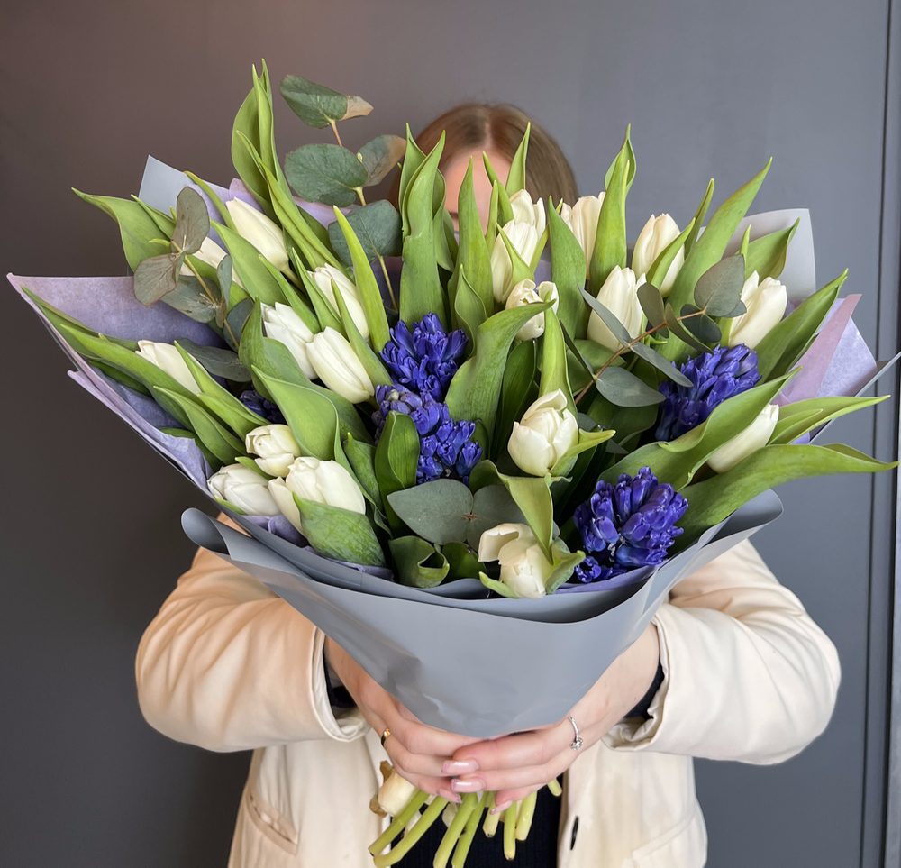 Букет "Flora Стандарт" (Гиацинт, Тюльпан)