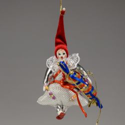 Ёлочная игрушка Гном с хлопушкой