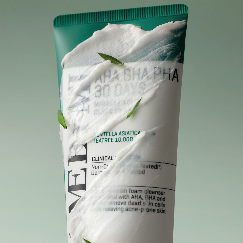 Очищающая пенка для проблемной кожи Some By Mi AHA-BHA-PHA 30 Days Miracle Acne Clear Foam