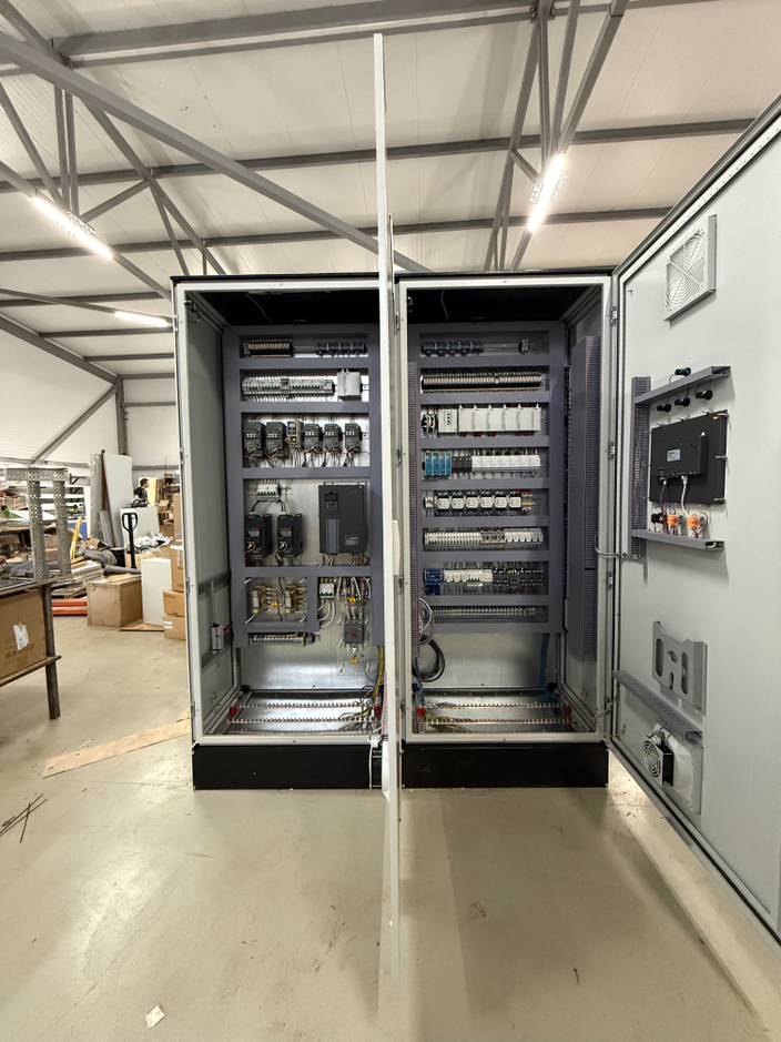 Шкаф управления на ОВЕН