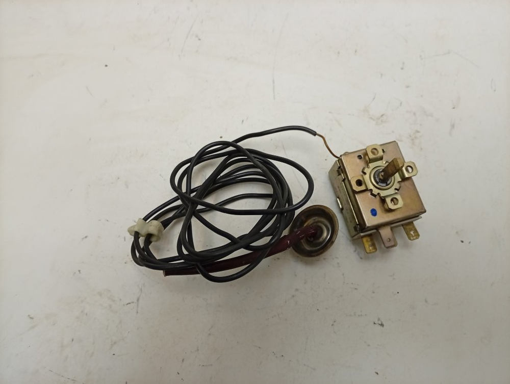 WDN2067WF кт37 Датчик температуры для стиральной машины Indesit б/у