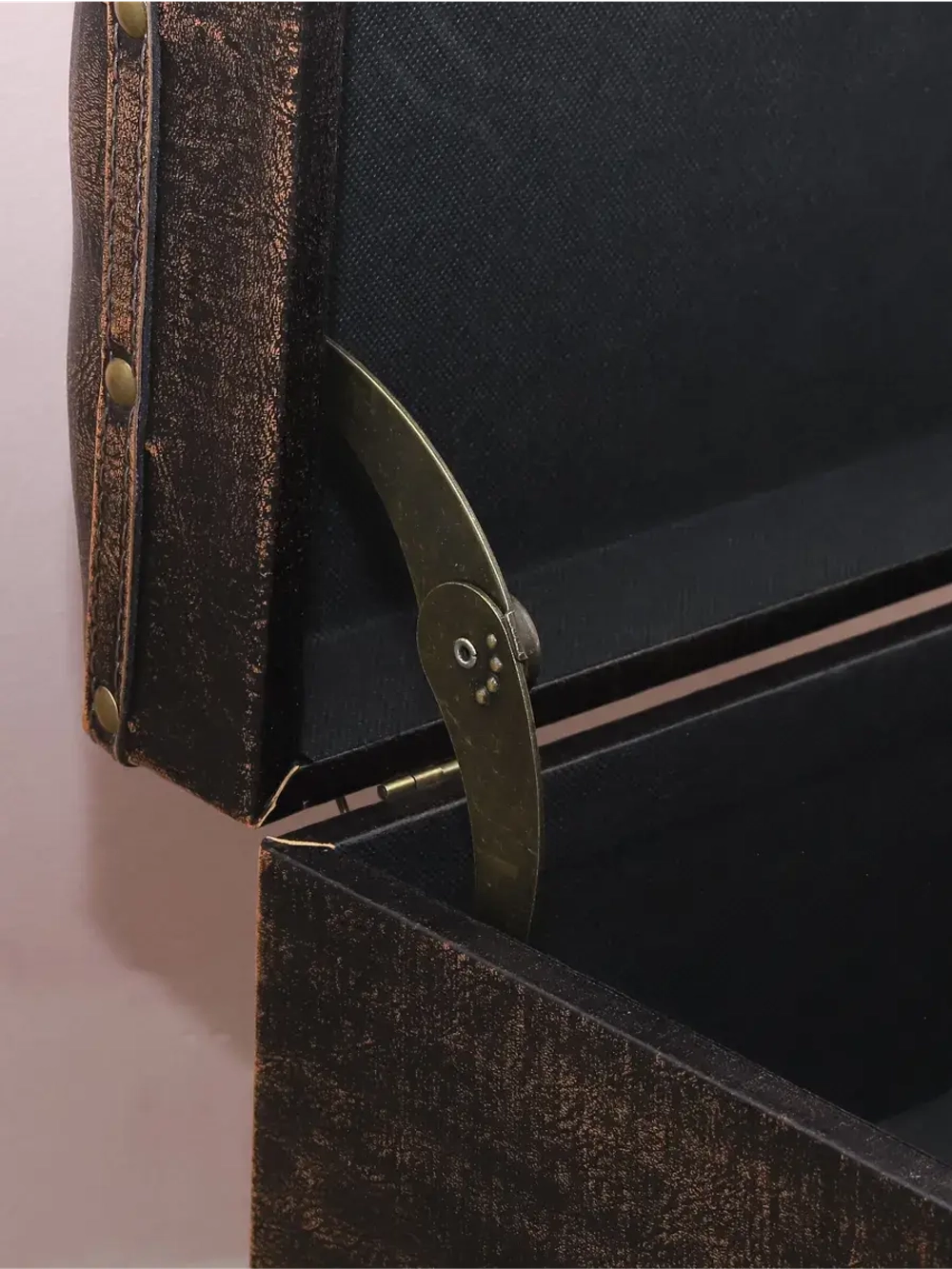 Пуфики с ящиком 3 шт