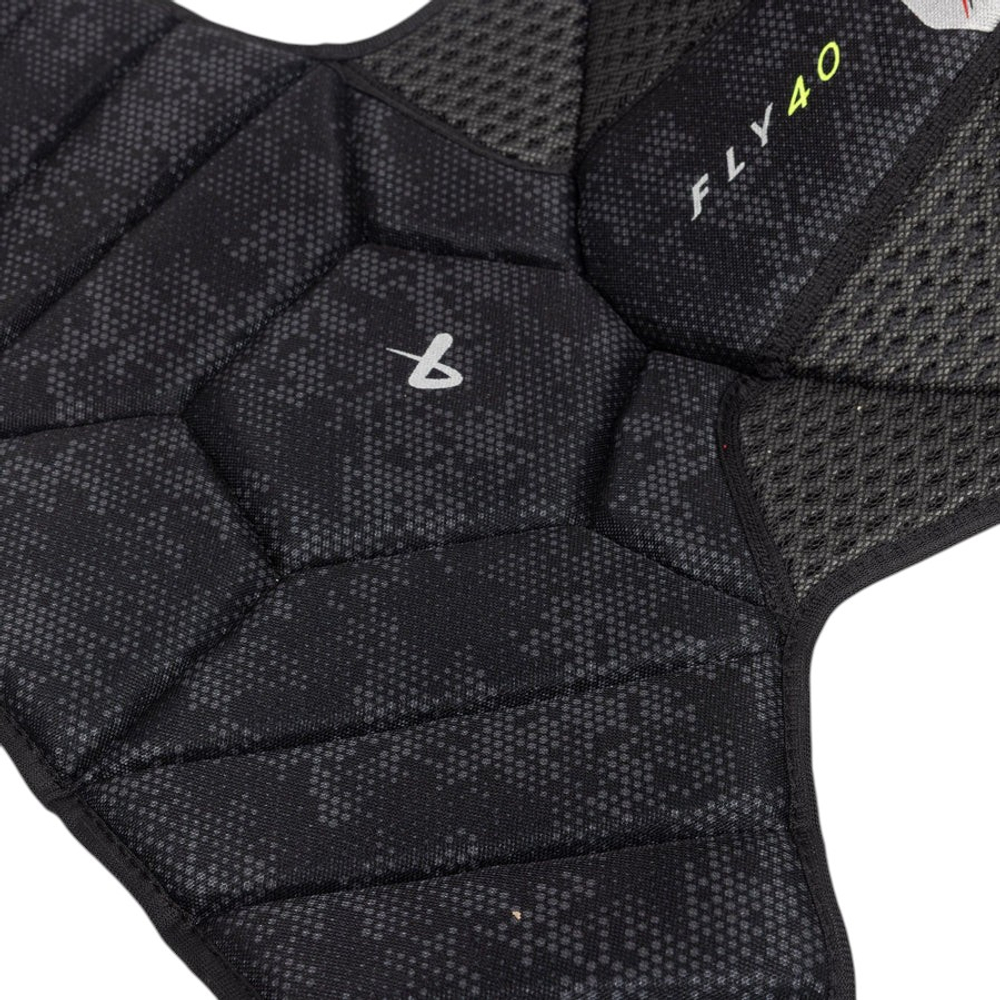 Нагрудник BAUER VAPOR FLY40 SR (взрослый)