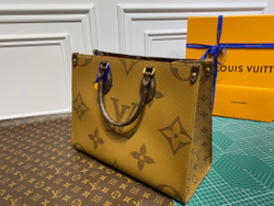 Louis Vuitton Onthego MM