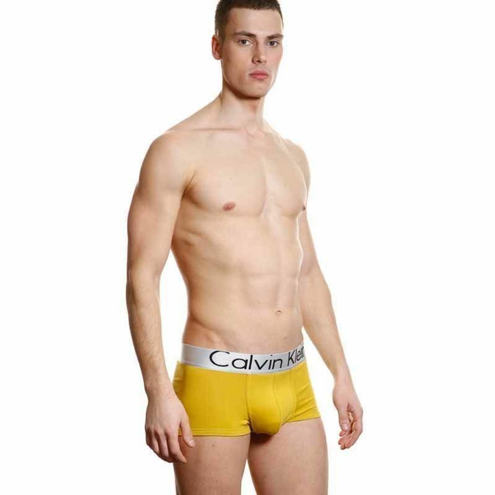 Мужские трусы хипсы горчичные Calvin Klein Boxer Steel Mustard