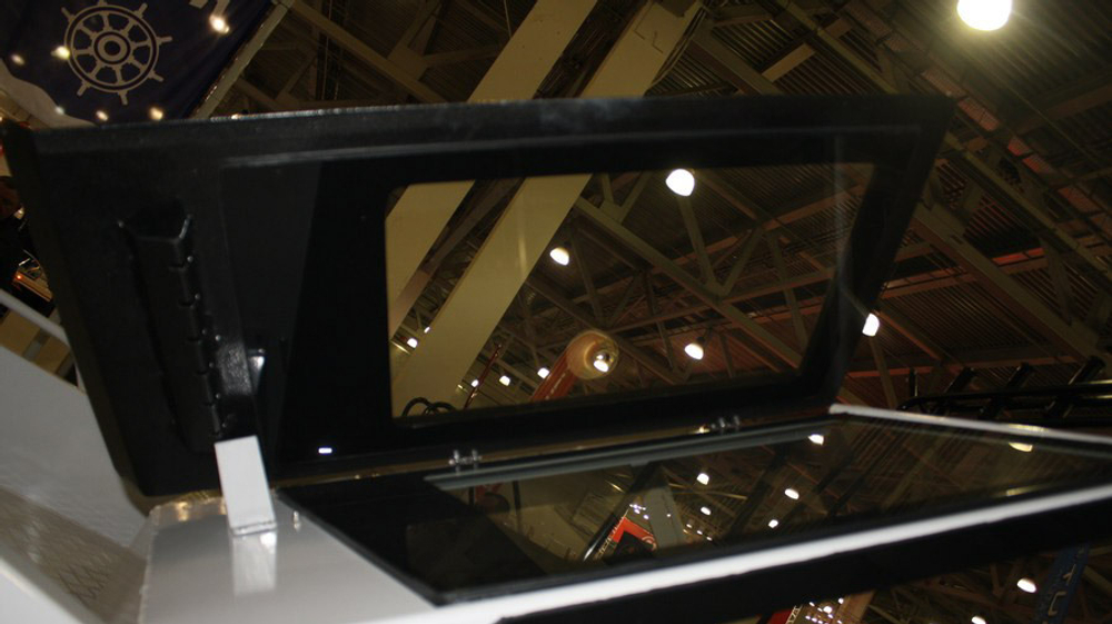 Лодка BERKUT L-Fisher