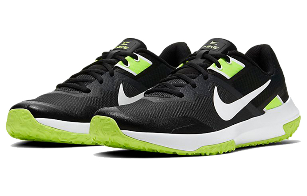 Кроссовки Nike Varsity Compete Tr 3