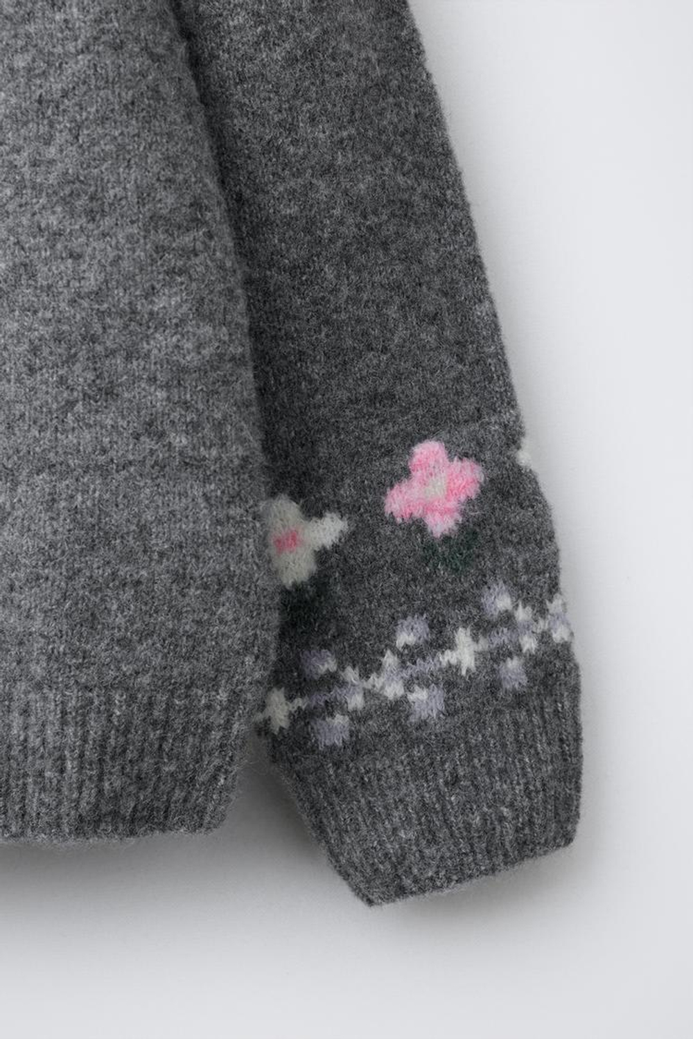 ZARA ЖАККАРДОВЫЙ СВИТЕР, СЕРЫЙ