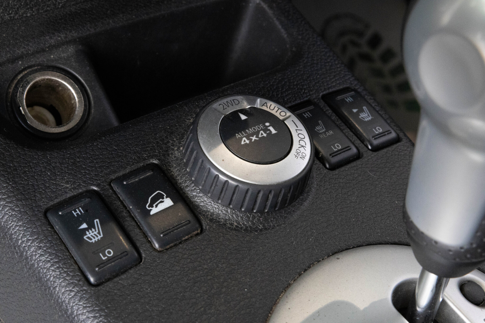 Nissan X-Trail, 2011 год