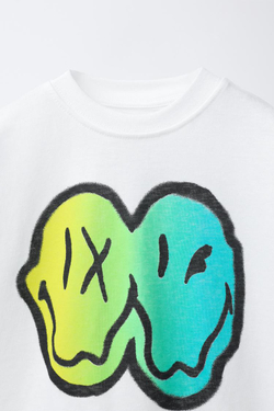 ZARA ФУТБОЛКА С ПРИНТОМ SMILEYWORLD ®, БЕЛЫЙ