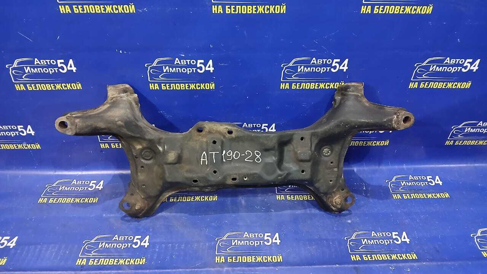 Балка передняя поперечная TOYOTA CARINA E 1992