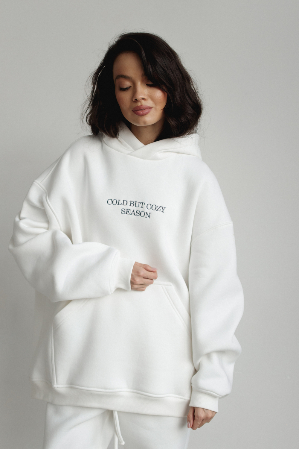 Худи 03 COZY SEASON с начесом, молочный