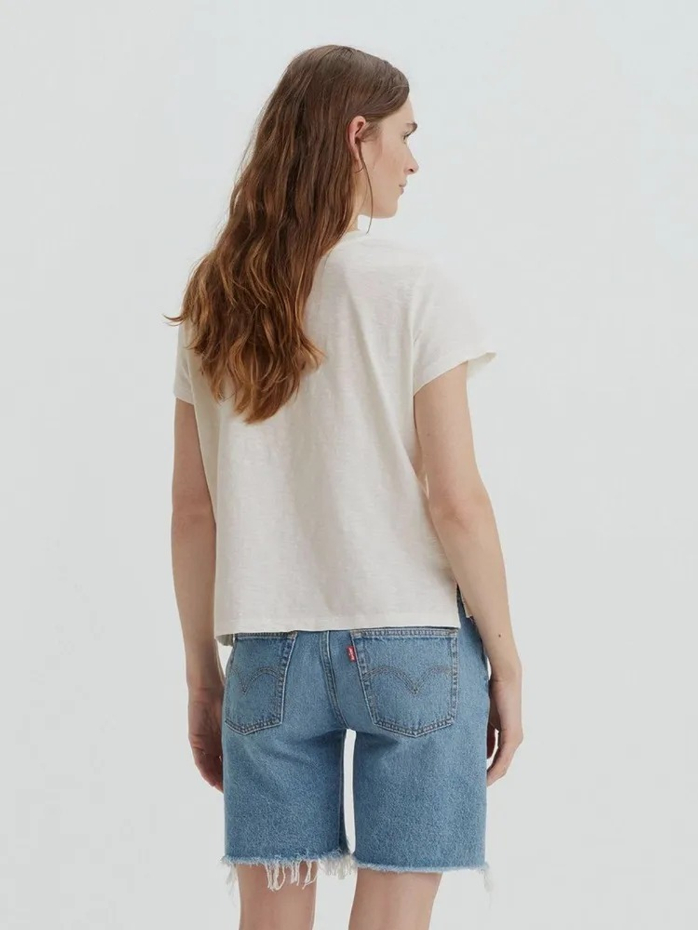 Футболка женская LEVI'S GRAPHIC BOXY TSHIRT