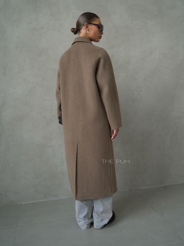 Коричневое двубортное пальто из шерсти