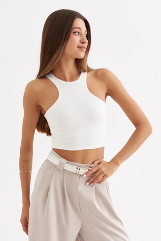 Кроп майка из хлопка кремового цвета