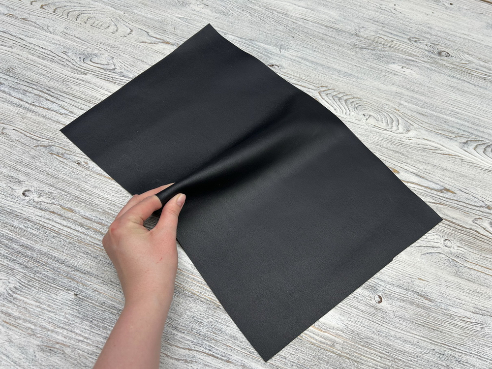 Спилок Миссури цв. Черный, толщ. 1,0-1,2 мм, ОТРЕЗЫ