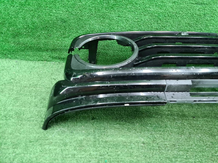 Решетка радиатора Tank 300 (2021-н.в.)