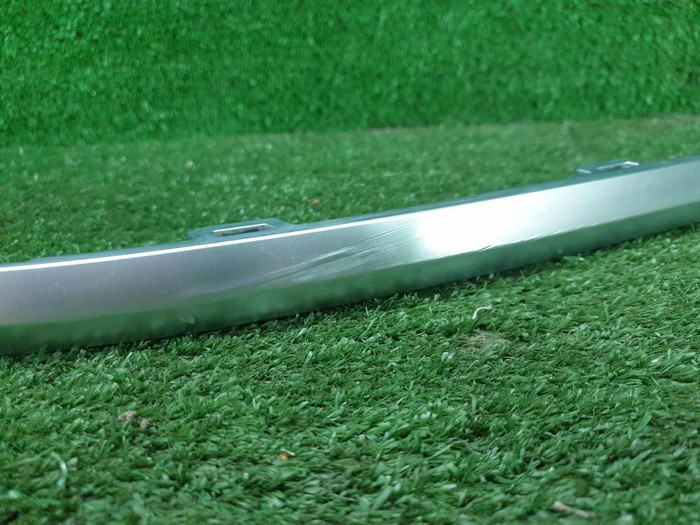 Молдинг заднего бампера правый VW Passat B8 (2014-2020)