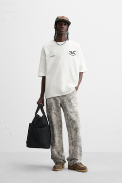 ZARA ТОЛСТОВКА С ГРАФИЧЕСКИМИ ПРИНТАМИ, ЖЕЛТОВАТО-БЕЛЫЙ