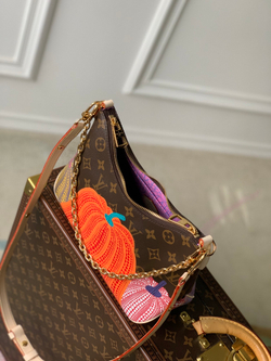 Louis Vuitton Boulogne