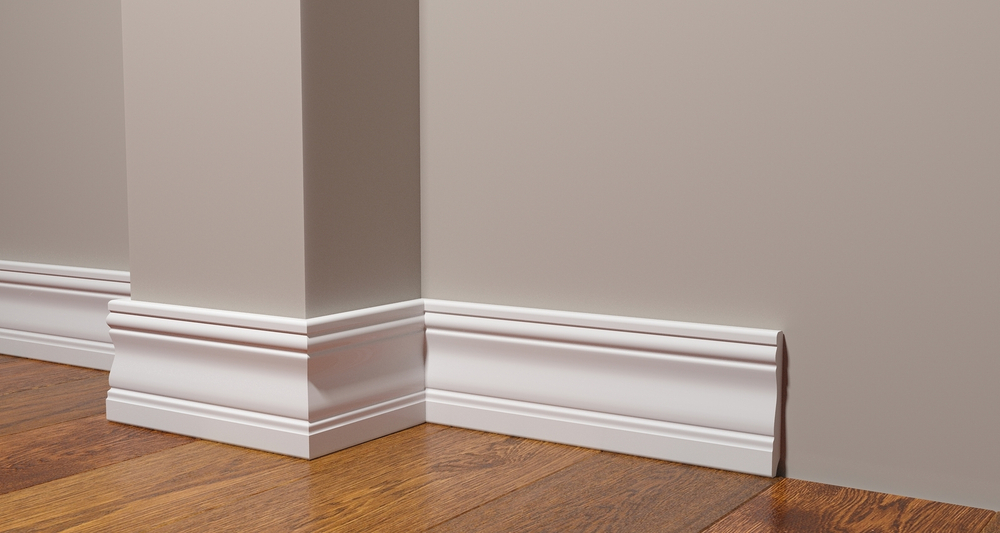 153 A/Плинтус широкий с каб. каналом (95x15x2000 мм)/20