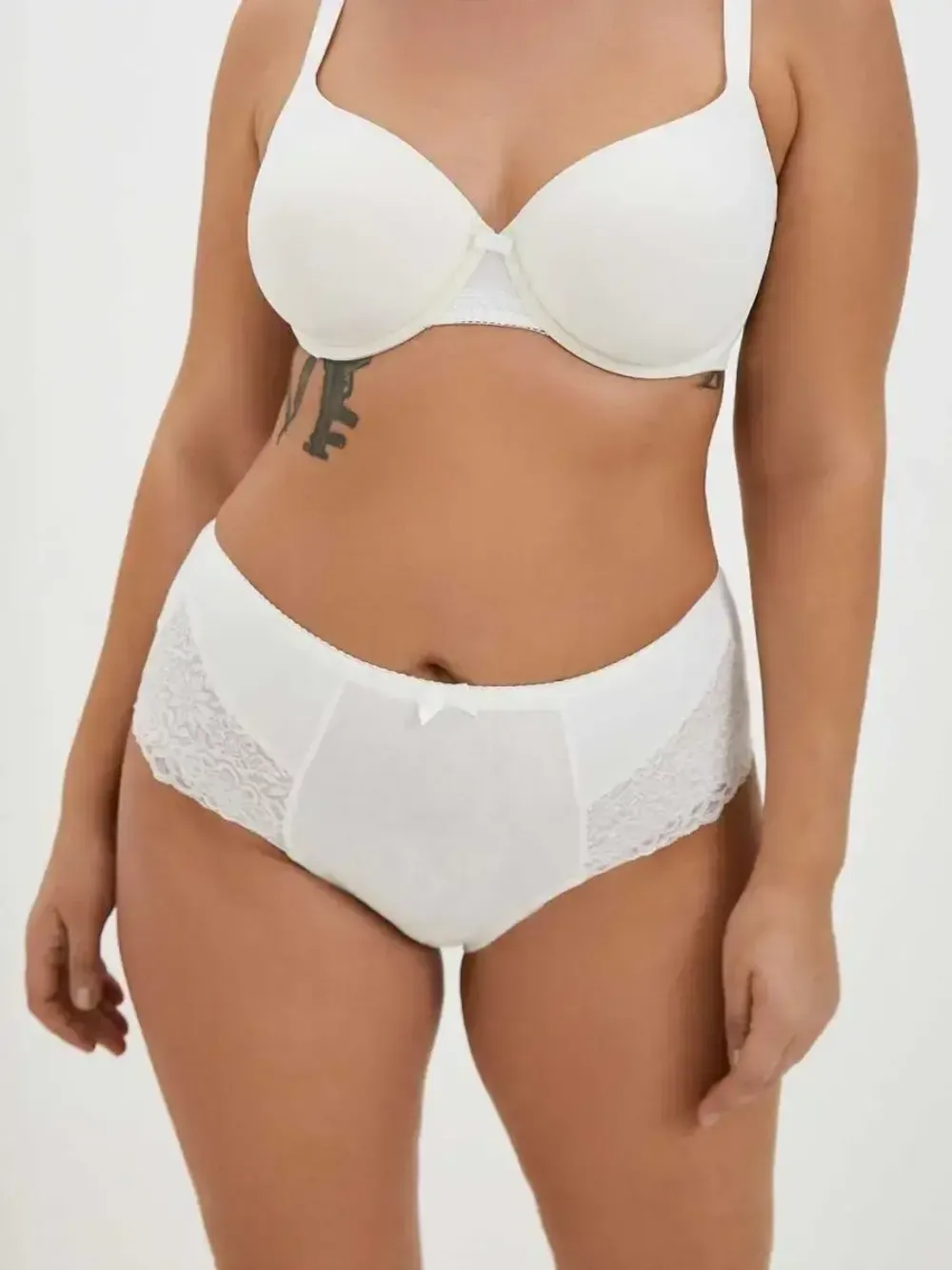 Трусы слипы кружевные