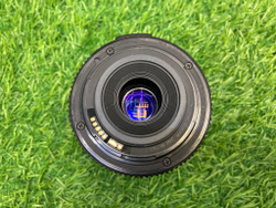 Canon 1100D kit 18-55mm 3.5-5.6 ll 18.300 кадров