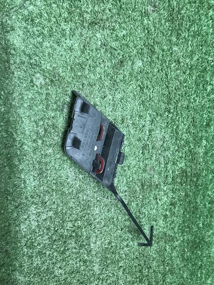 Заглушка буксировочного крюка Jetour Dashing 22-нв