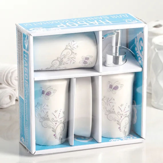 Набор аксессуаров для ванной комнаты Доляна «Изящество», 4 предмета (дозатор 250 мл, мыльница, 2 стакана)