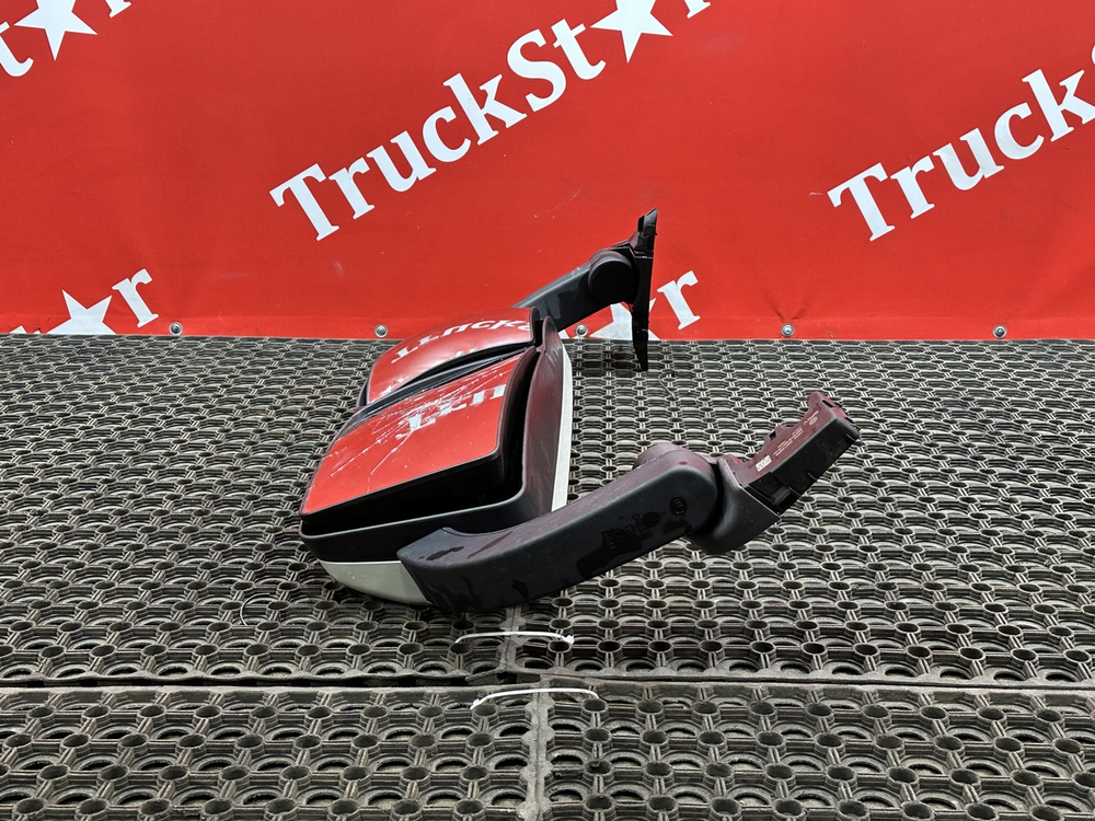 Зеркало заднего вида боковое правое