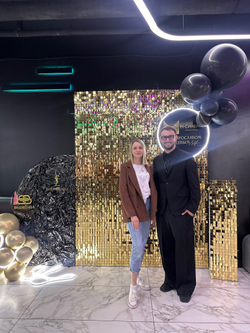 Стильная Фотозона Balenciaga Баленсиага #1511