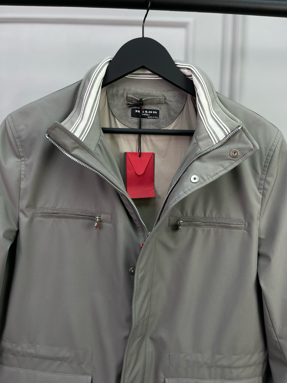 Ветровка Kiton