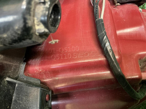 Фонарь левый внешний Kia Seltos (2019-2022)