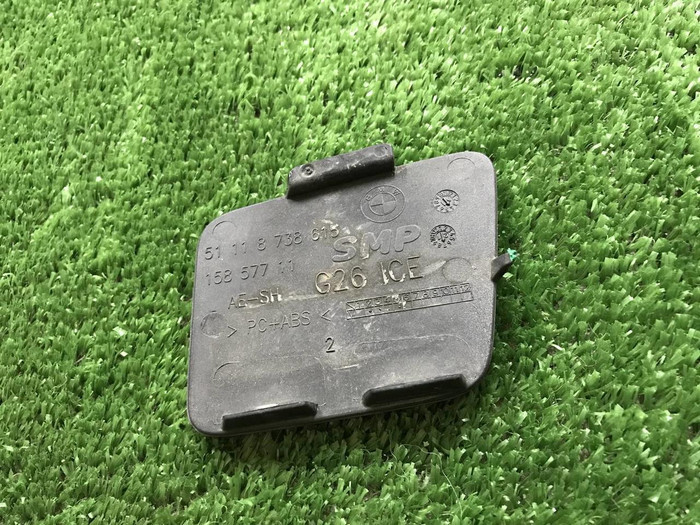 Заглушка буксировочного крюка BMW 4er G26 (20-нв)