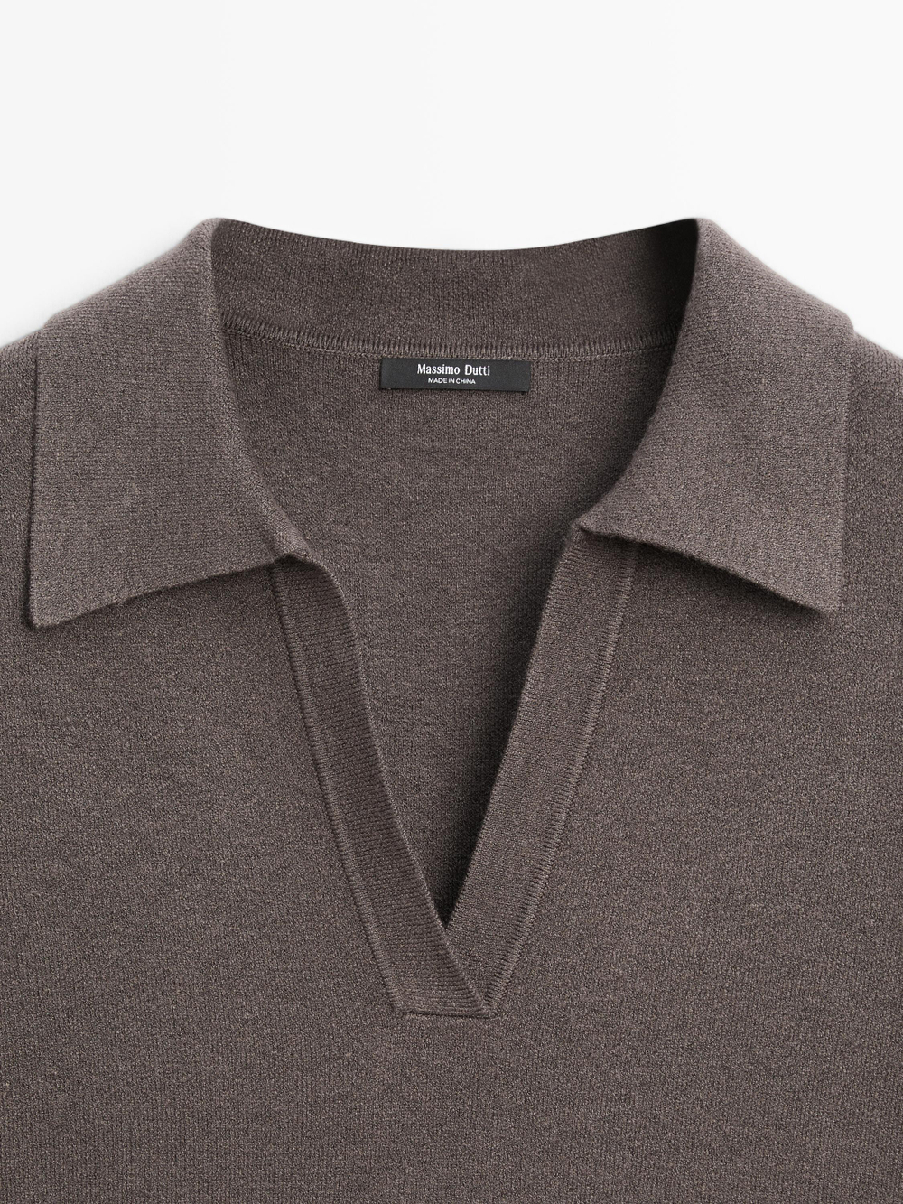 Massimo Dutti Свитер поло с короткими рукавами и V-образным вырезом, коричневый